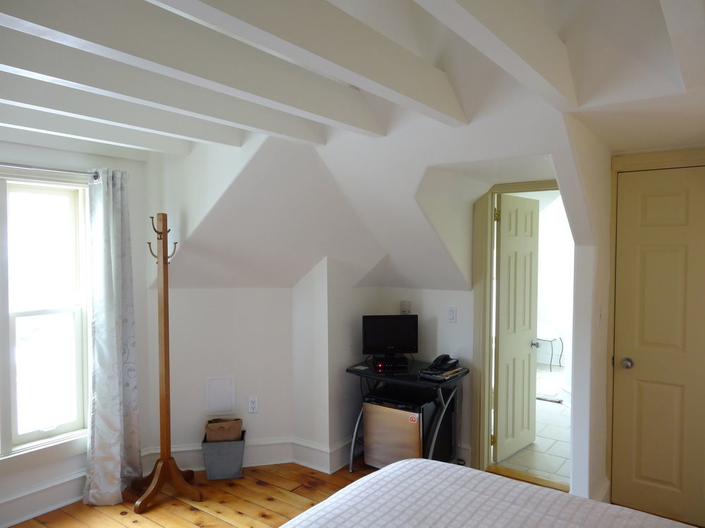 St Andrew Suites Фергюс Экстерьер фото