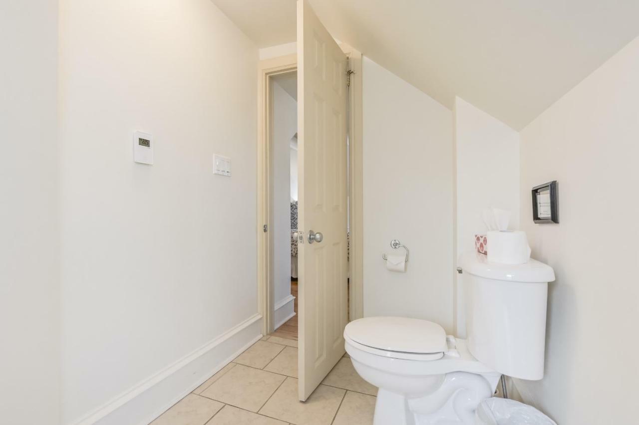 St Andrew Suites Фергюс Экстерьер фото